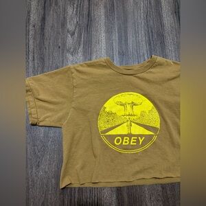 Obey Crop